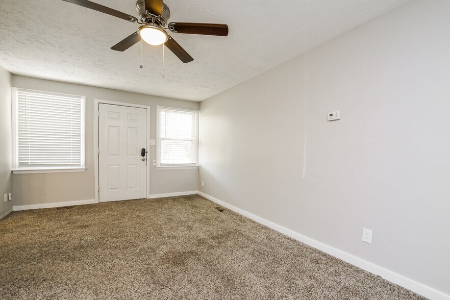 Building Photo - 2408 Slater Ave