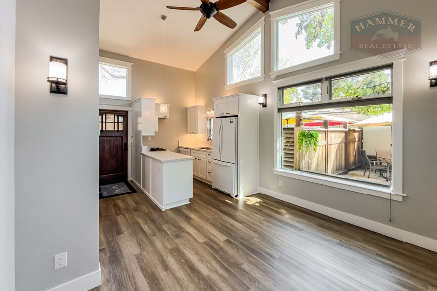 Building Photo - 3422 28th St