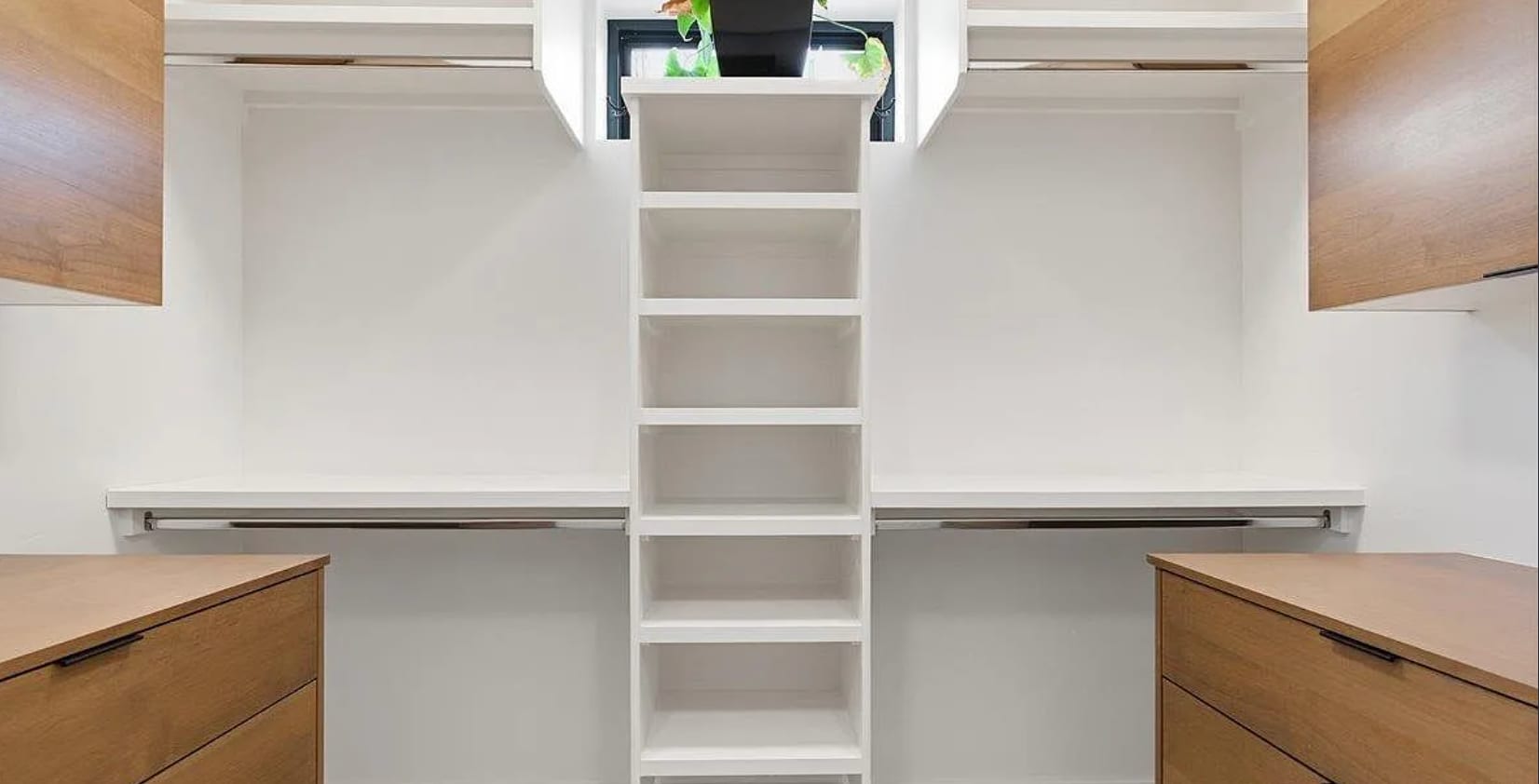 Building Photo - 2472 N Birchgrove Ln