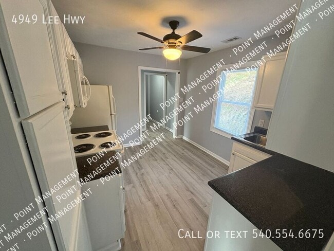 Building Photo - 4949 Lee Hwy