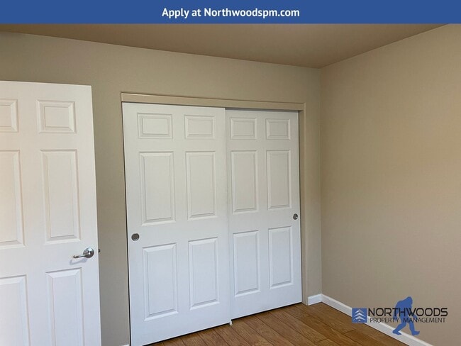 Building Photo - Very Nice 2 Bedroom 2 Bath Home Located in a 55+ Community in Central Point