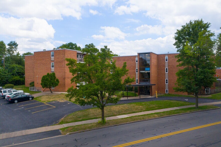 Riviera Apartments 12291231 S Allen St State College PA 16801