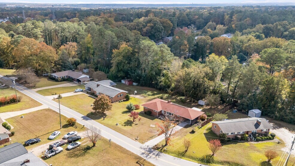 Building Photo - 4104 Jane Ln