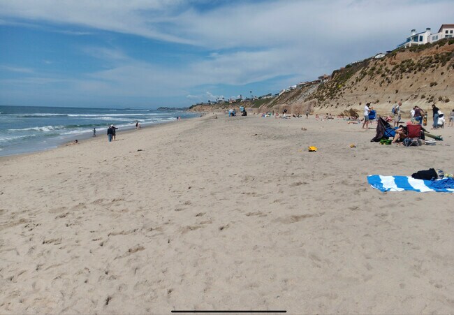 Building Photo - 135 S Sierra Ave