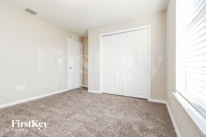 Building Photo - 3617 Valmora Ct