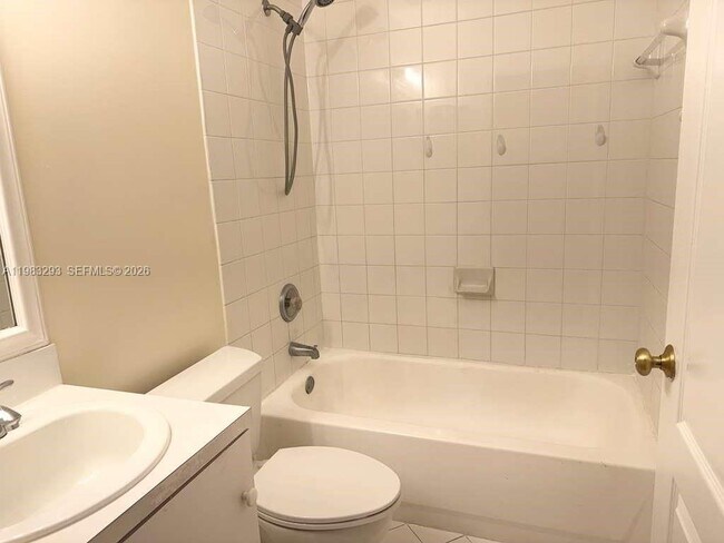 Building Photo - 14051 SW 120th Ct