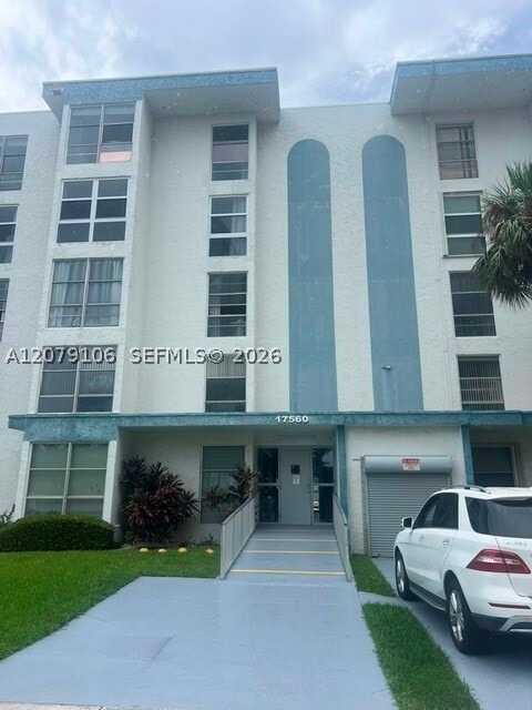 Building Photo - 17560 Atlantic Blvd