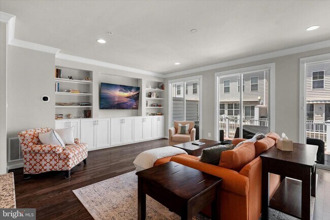 Building Photo - spacious 3-bedroom, 2 full and 2 half bathroom residence