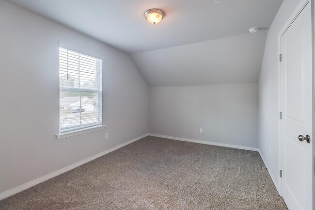 Building Photo - 13145 Turtle Creek Pkwy