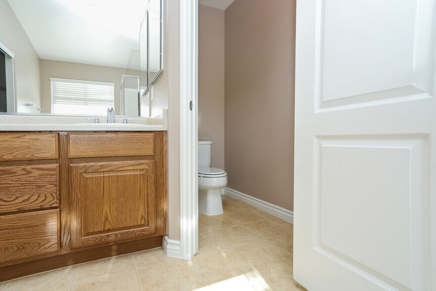 Building Photo - 6632 N Jade Jaguar St