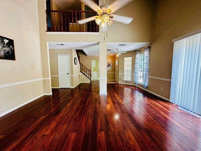Building Photo - 78 W High Oaks Cir