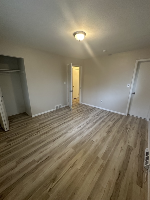 Building Photo - 4913 Donovan Dr