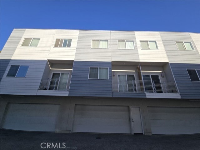 Building Photo - 1620 237th St