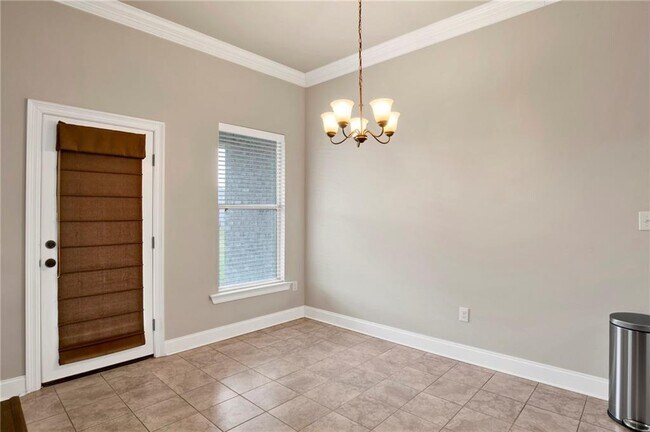 Building Photo - 32309 Calder Ct