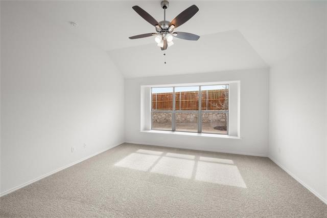 Building Photo - 904 Versailles Ct