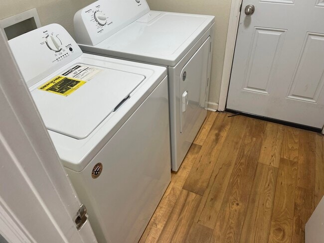 Building Photo - 2719 W Tharpe St