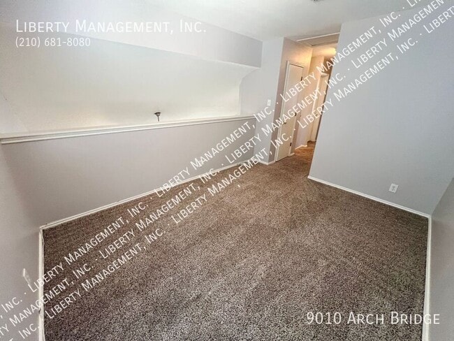 Building Photo - 9010 Arch Bridge