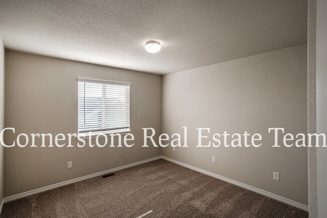 Building Photo - 10758 Saco Dr
