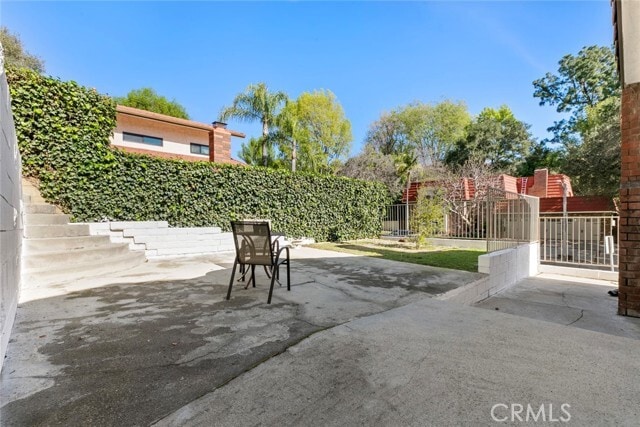 Building Photo - 1321 Greenbriar Rd