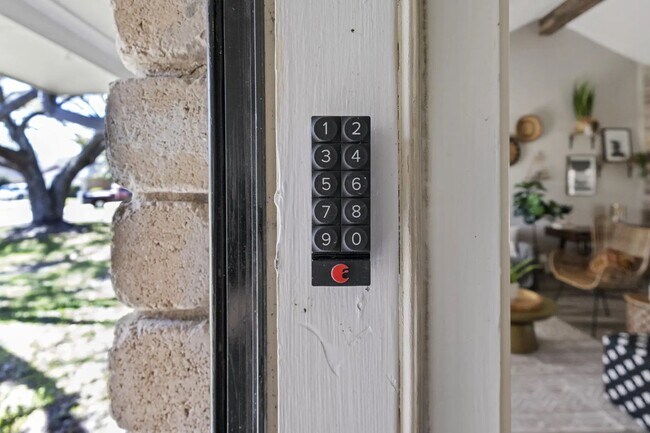 Building Photo - 20082 N Pecos Valley Trail