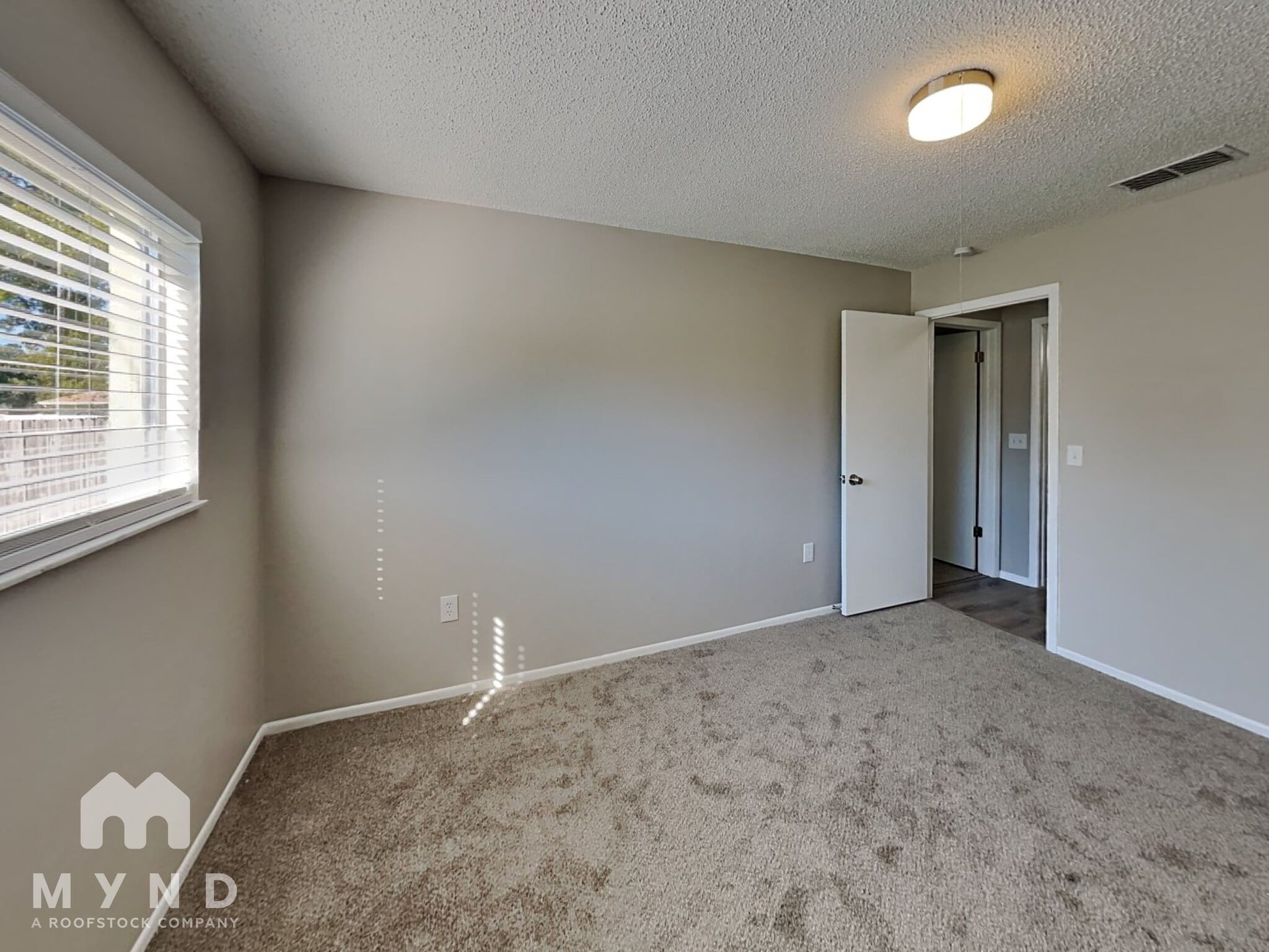 Building Photo - 2101 Anchor Ave