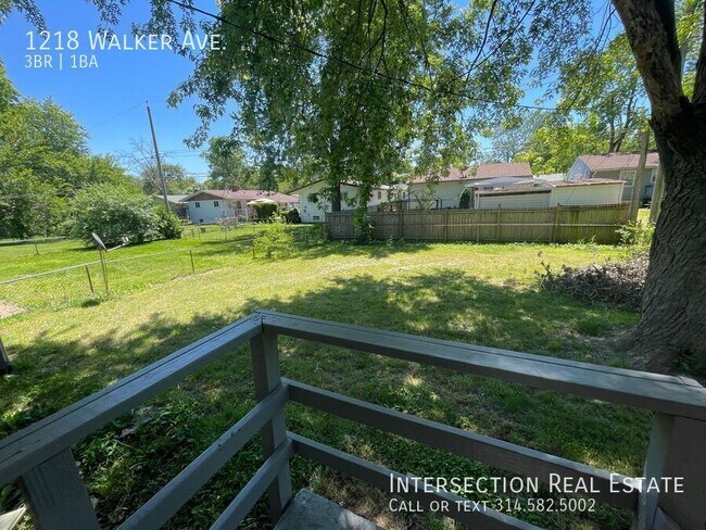 Building Photo - 1218 Walker Ave