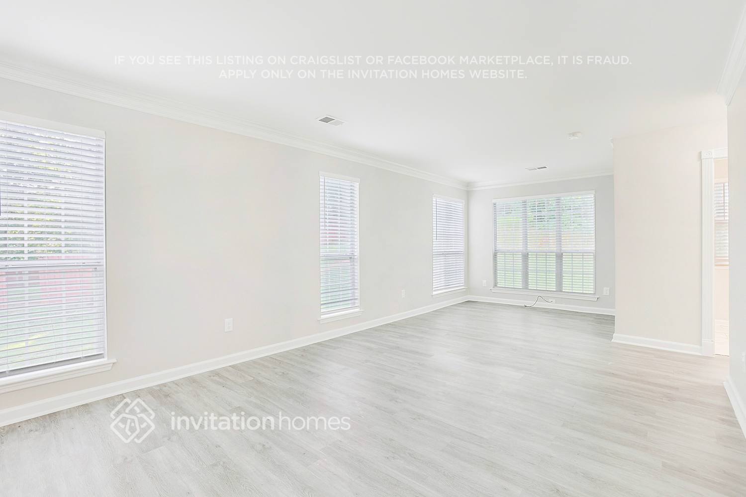 Building Photo - 3863 Creekbank Cove