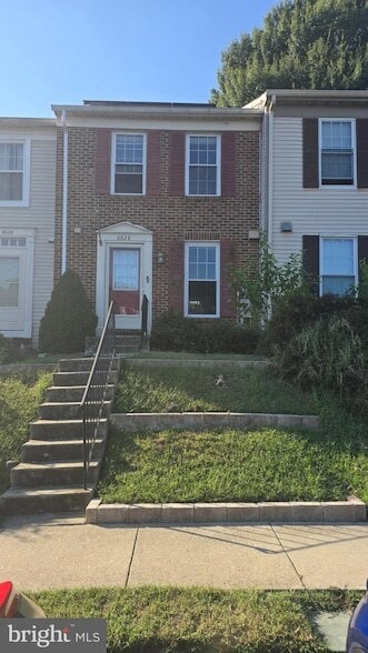 Building Photo - 6628 Ducketts Ln