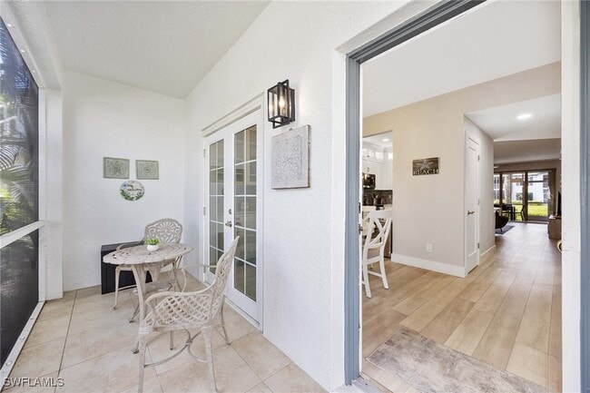 Building Photo - 886 Tanbark Dr