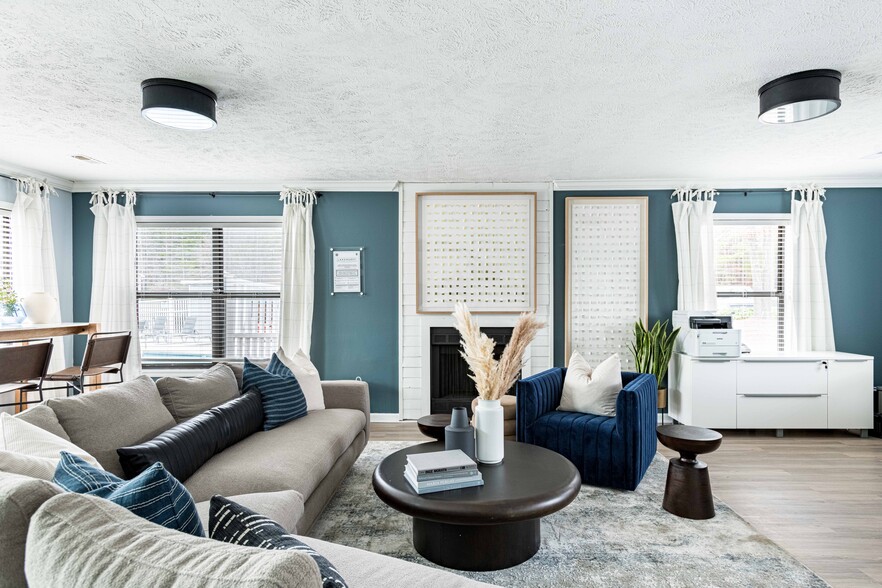 Building Photo - Lakehurst Apartments