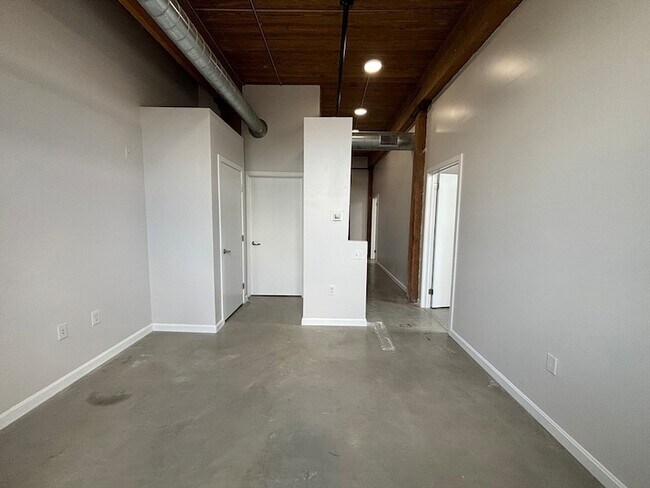 Building Photo - 88 Gerrish Ave