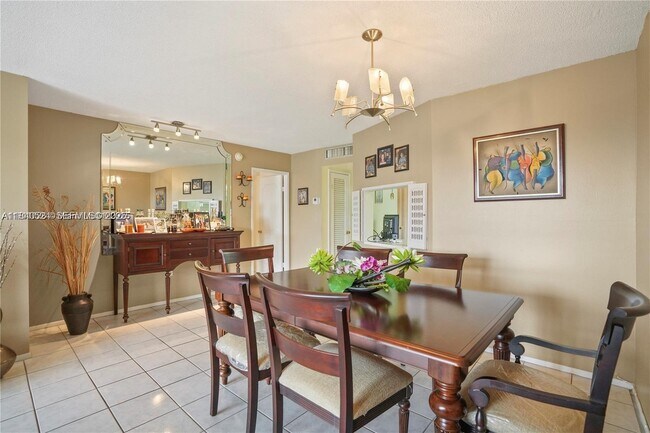 Building Photo - 1680 NE 191st St