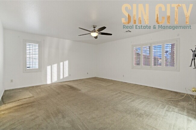 Building Photo - 497 Fiddlehead Ave