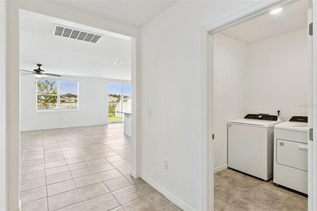 Building Photo - 2772 San Marco Wy