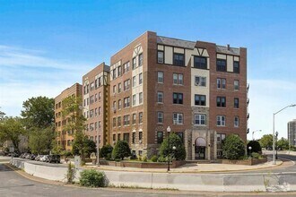 Building Photo - 7435 JFK Blvd E