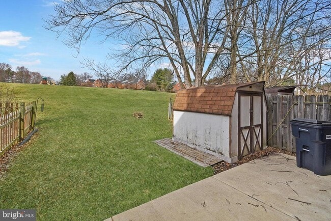 Building Photo - 308 Kidwelly Ct