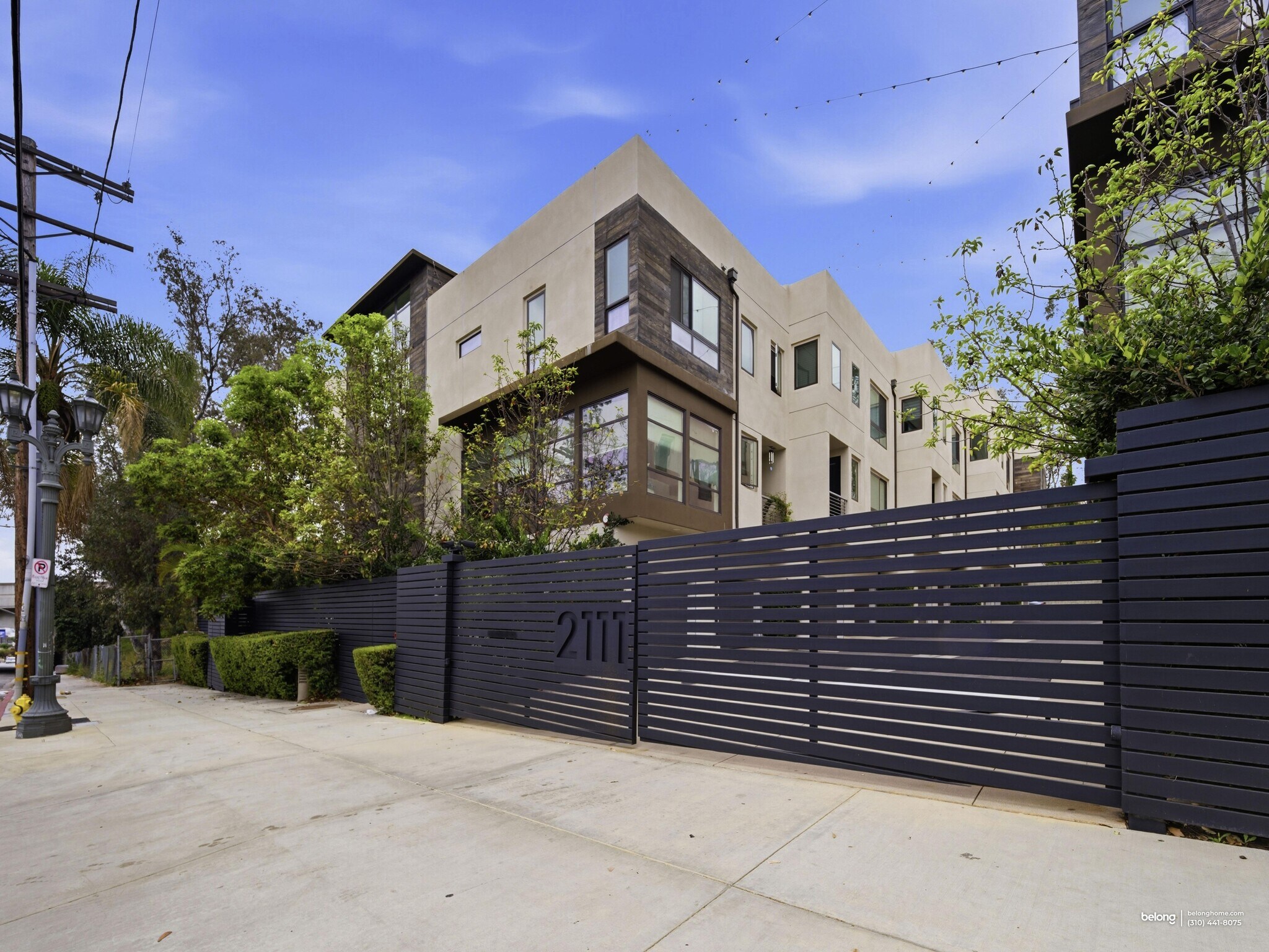 Building Photo - 2111 N Cahuenga Blvd