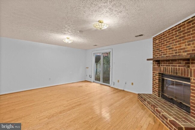 Building Photo - 14428 Black Horse Ct