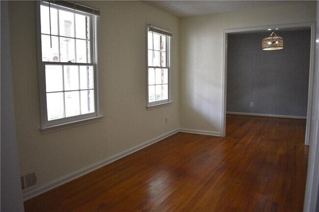 Building Photo - 2576 Peyton Woods Trail SW