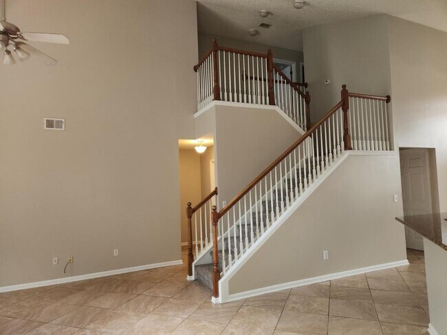 Building Photo - 5 bedroom in Fleming Island FL 32003