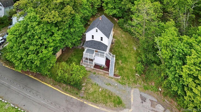 Building Photo - 27 Boulder Ave