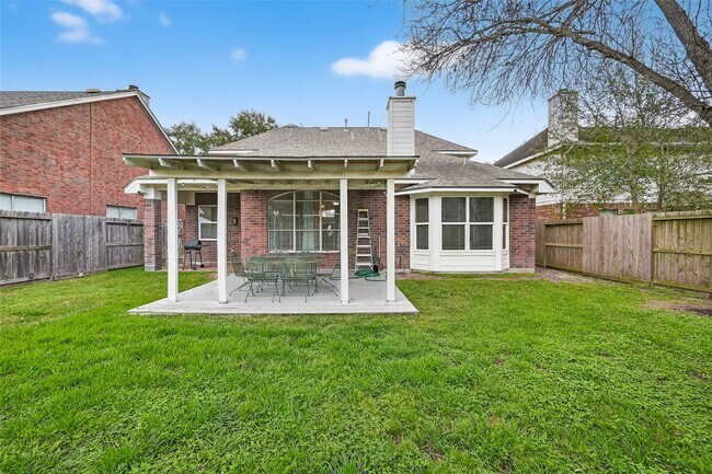 Building Photo - 19715 Azalea Brook Way