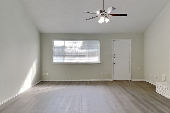 Building Photo - 19111 Ruble Dr