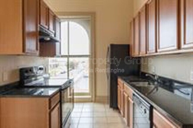 Building Photo - 4244 Chouteau Ave