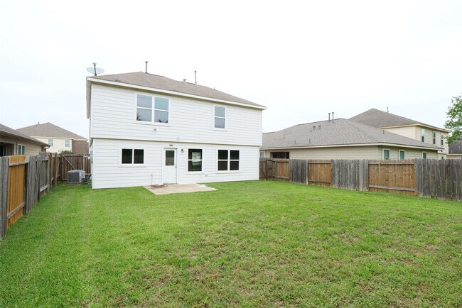 Building Photo - 23603 Legacy Oak St