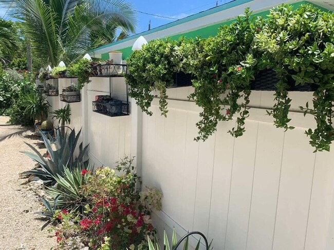 Building Photo - 11456 5th Avenue Ocean