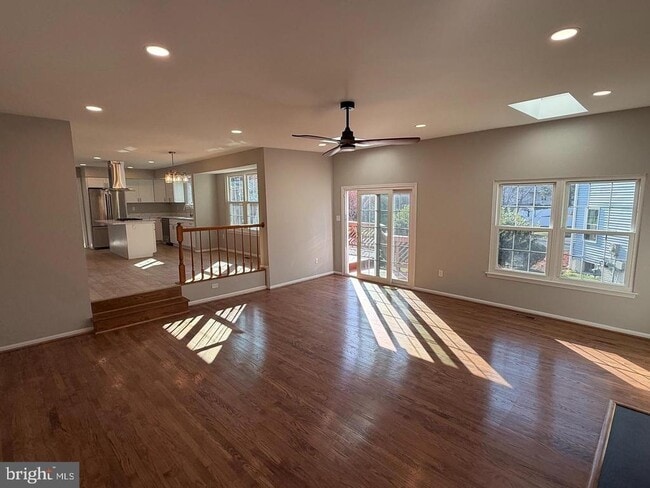 Building Photo - 6111 Richmanor Terrace