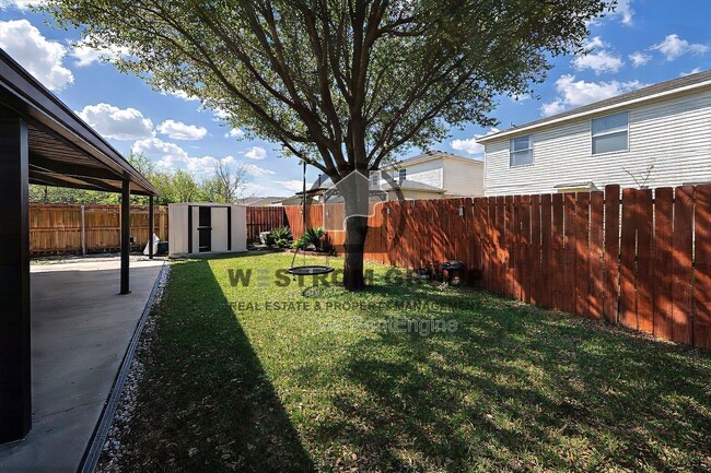 Building Photo - 8732 Polo Dr