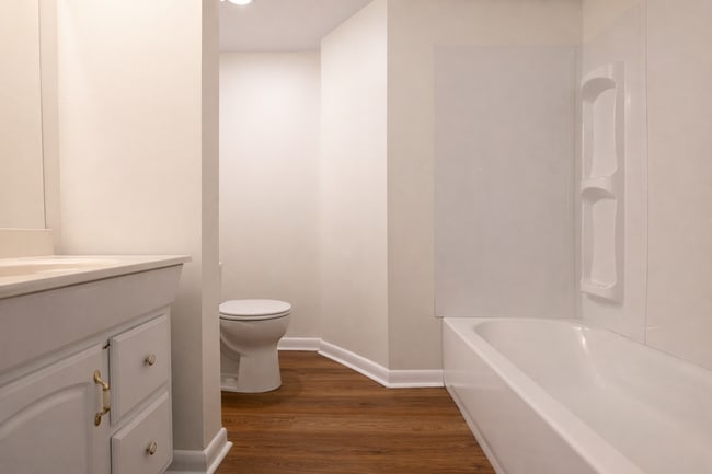 Building Photo - Spacious 3 Bedroom Home – Move-In Ready