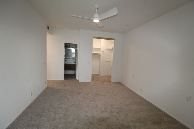 Building Photo - Coastal Ventura living – Gorgeous Ocean Views near Surfers Point